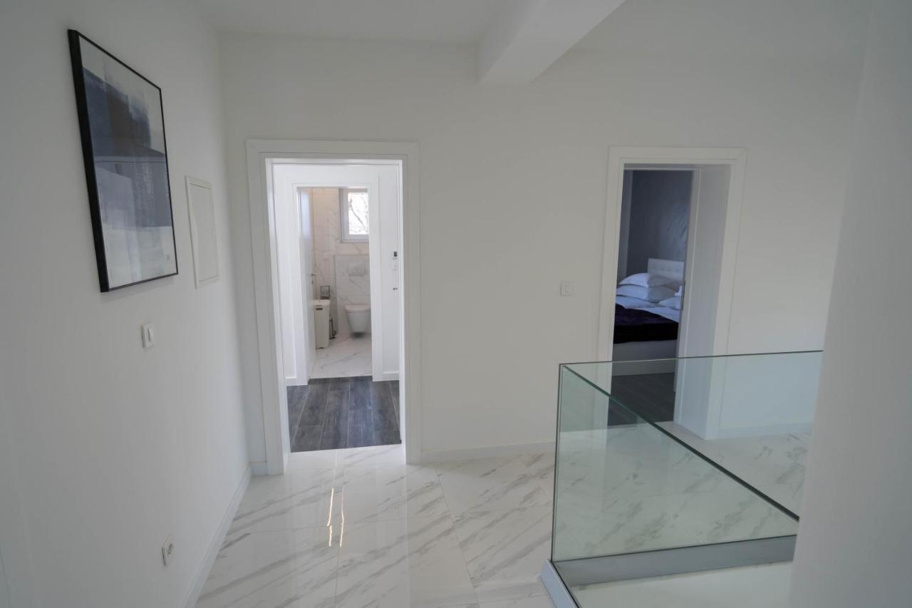 Villa Lukrecia, Luxury Villa In Imotski-Makarska Donji Prolozac Ngoại thất bức ảnh