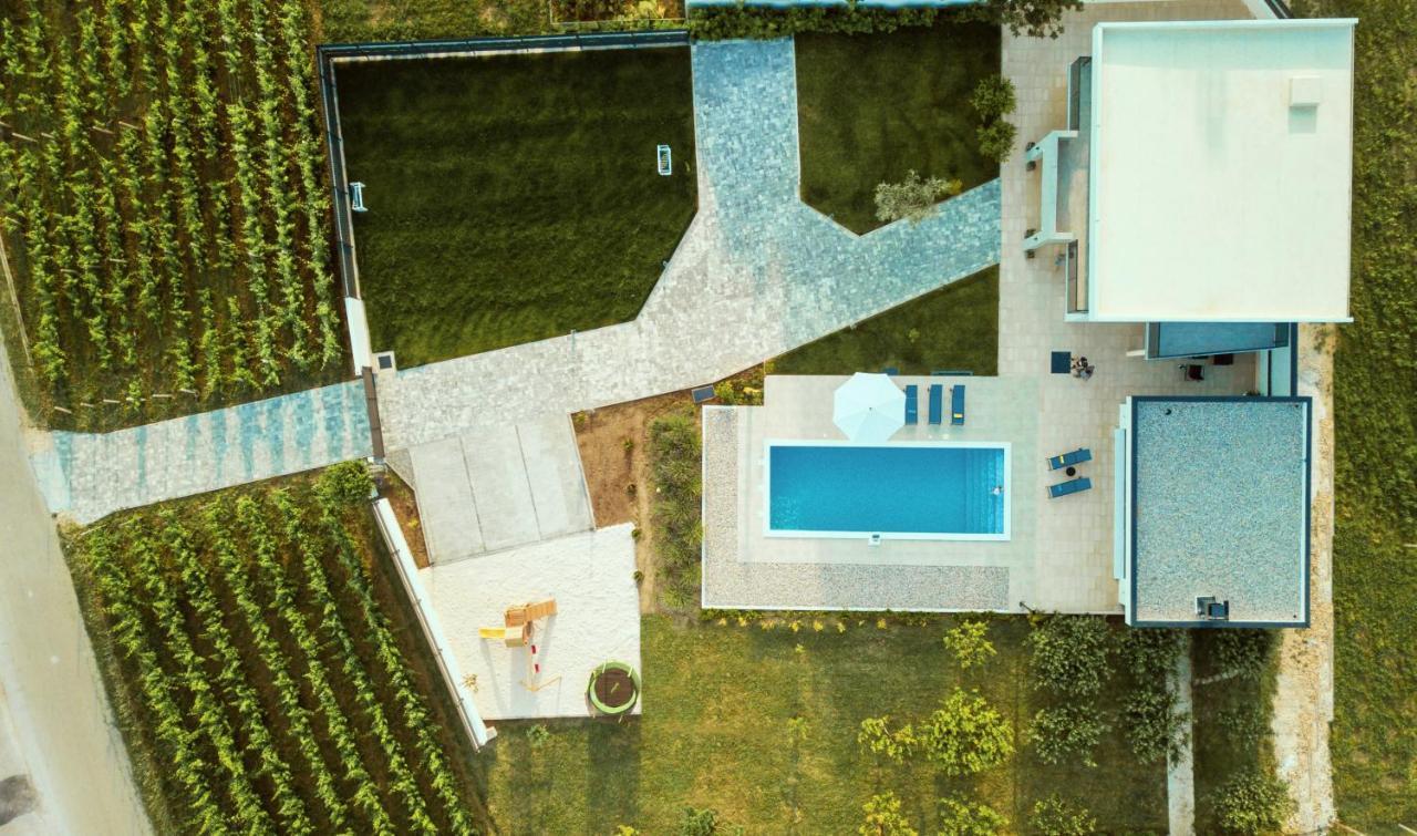 Villa Lukrecia, Luxury Villa In Imotski-Makarska Donji Prolozac Ngoại thất bức ảnh