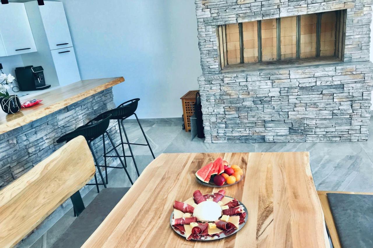 Villa Lukrecia, Luxury Villa In Imotski-Makarska Donji Prolozac Ngoại thất bức ảnh